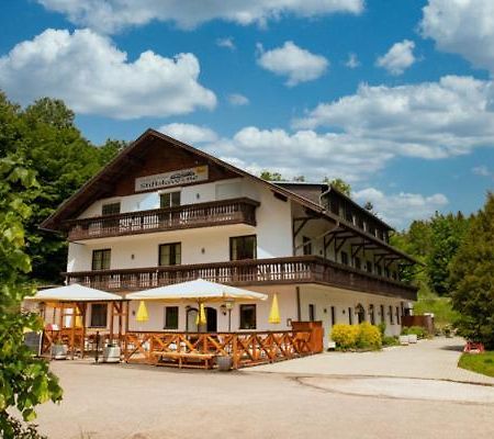 Stiftstaverne Klein Mariazell 外观 照片