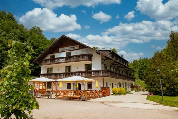 Stiftstaverne Klein Mariazell 外观 照片